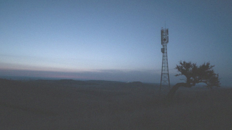 Jak rozchodzą się fale radiowe?